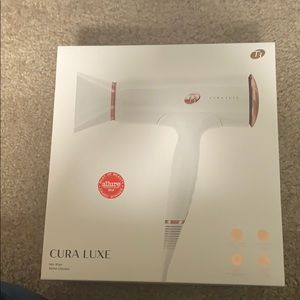 T3 cura Luxe hairdryer